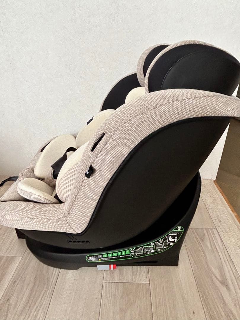 ターンレジェネクストST ベージュ チャイルドシート