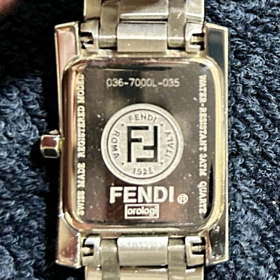 FENDI シルバー ステンレススチール 時計