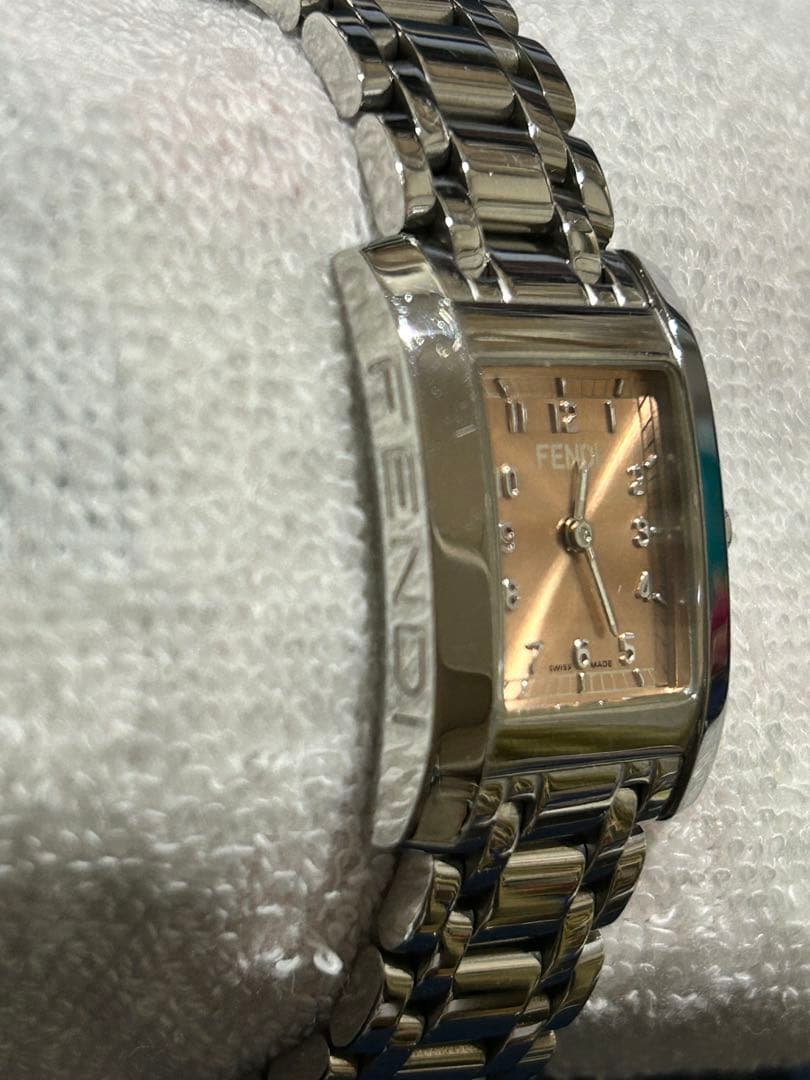 FENDI シルバー ステンレススチール 時計