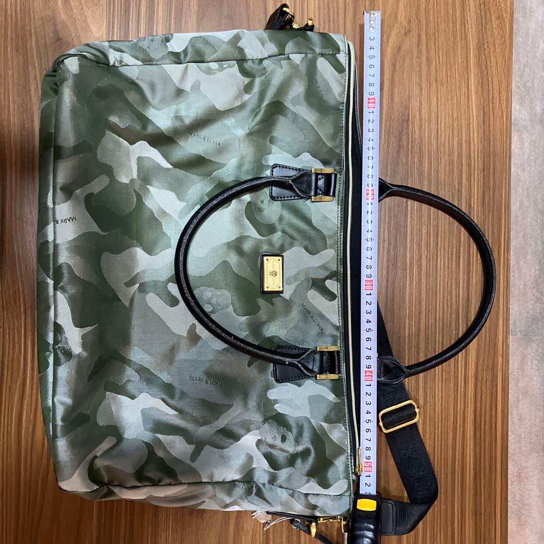 マークアンドロナ　バック