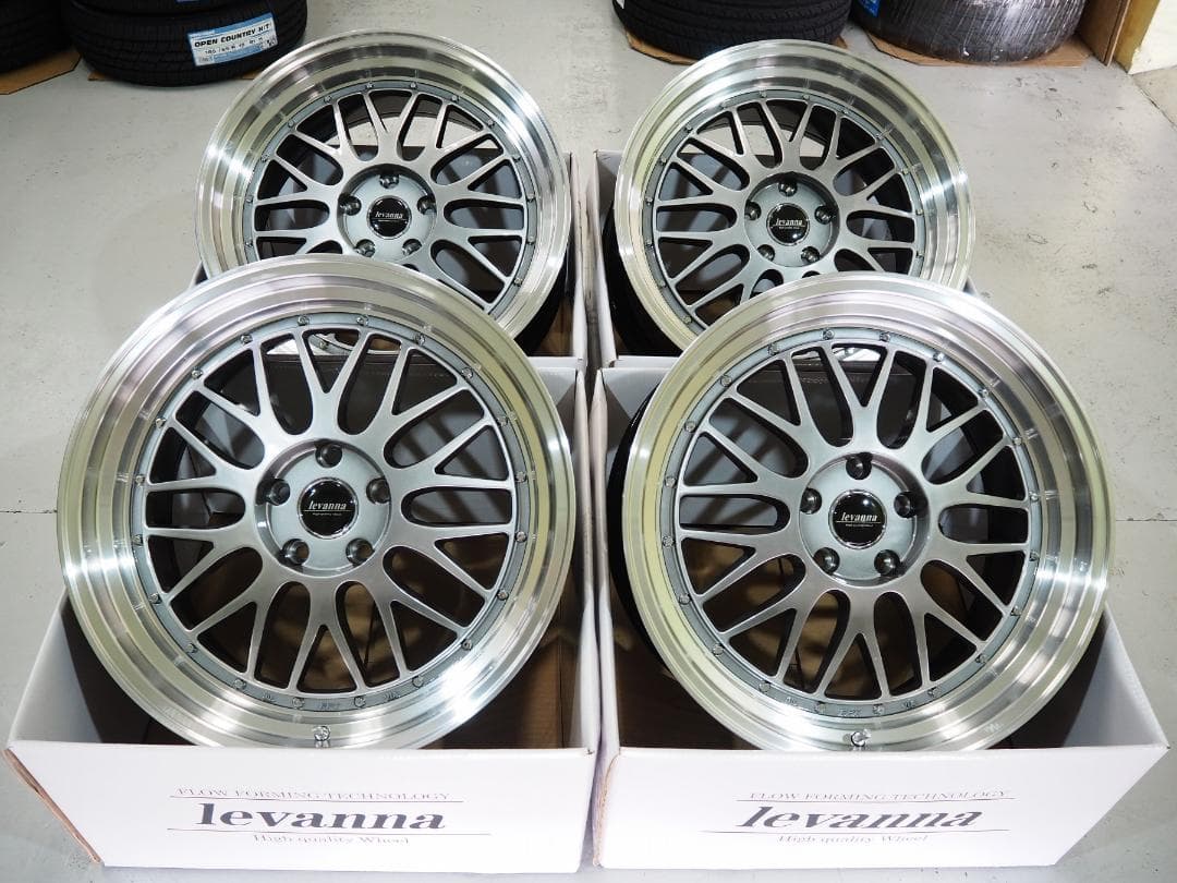 カスタムサイズ 深リム メッシュ 19inch 5H114.3 9.5J+40