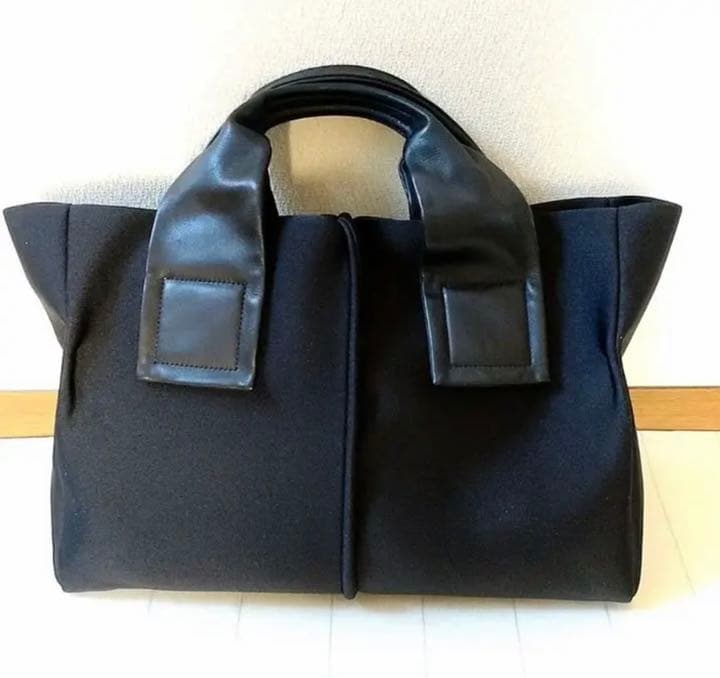 kawakawa トートバッグ