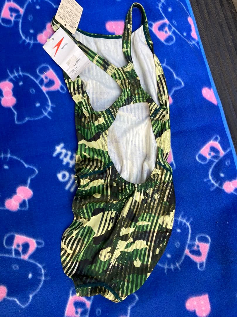 speedo 迷彩柄 スポーツ用水着