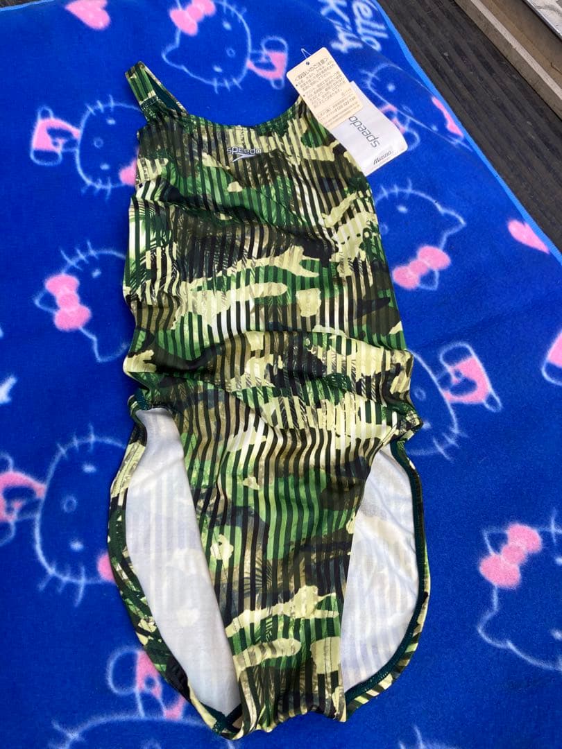 speedo 迷彩柄 スポーツ用水着
