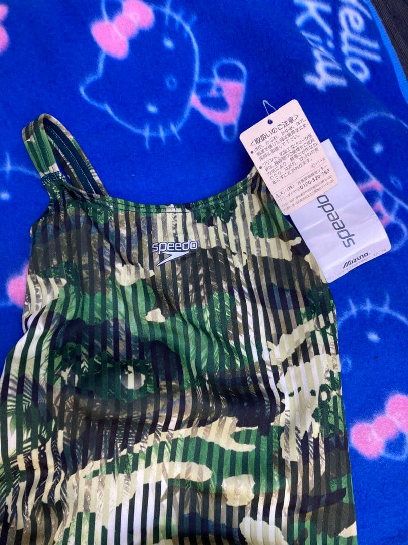 speedo 迷彩柄 スポーツ用水着