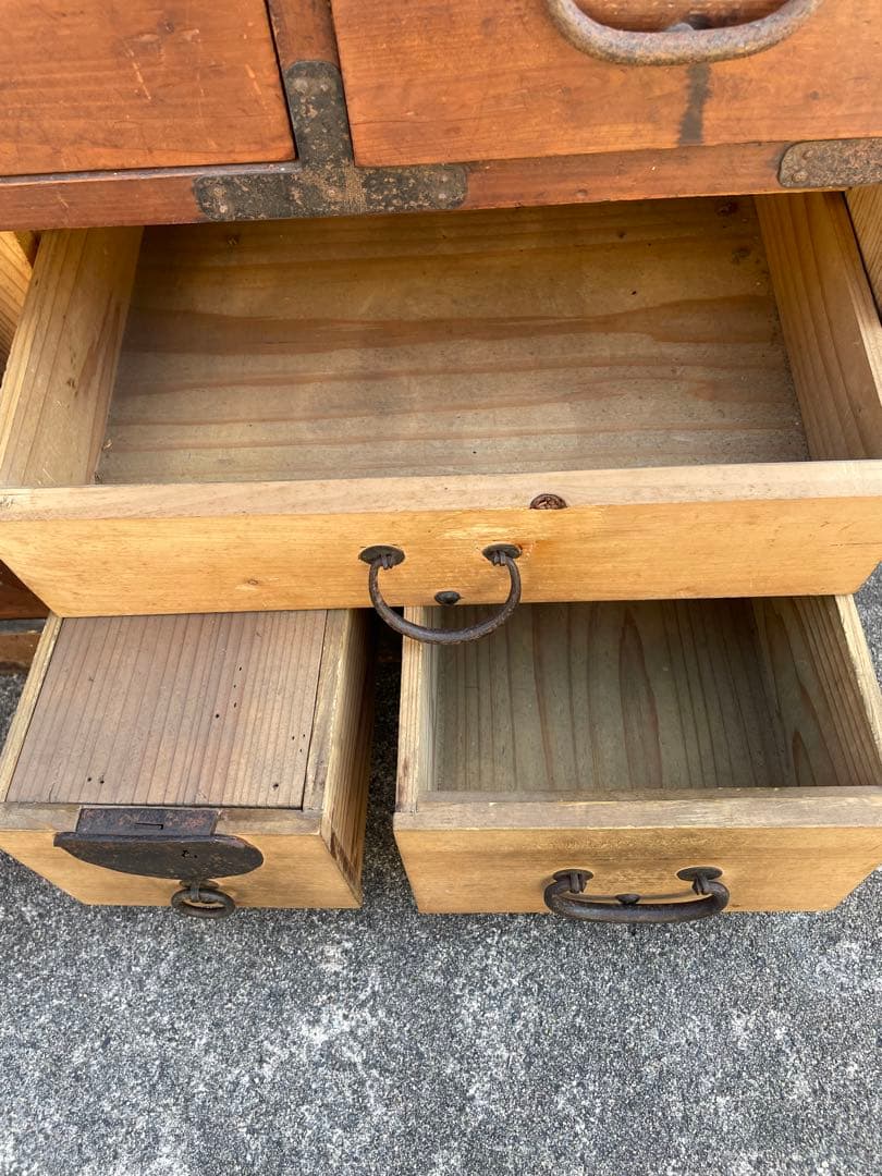 稀少/昭和初期/古道具/当時物/古材/棚/和箪笥/箪笥/棚/小引き出し/金具/②