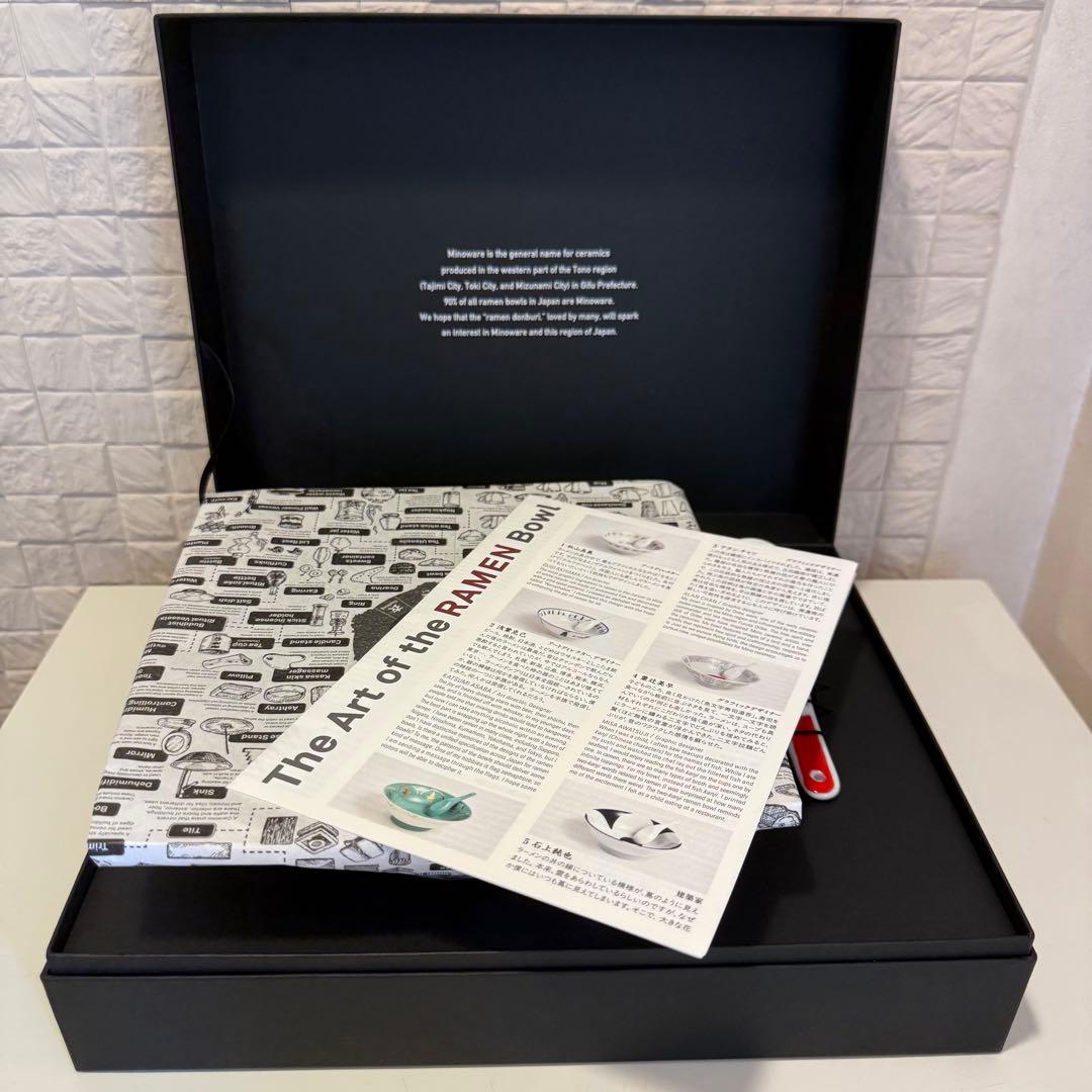 【新品未使用】ヒグチユウコ　ラーメンどんぶり＆レンゲ　セット　美濃焼