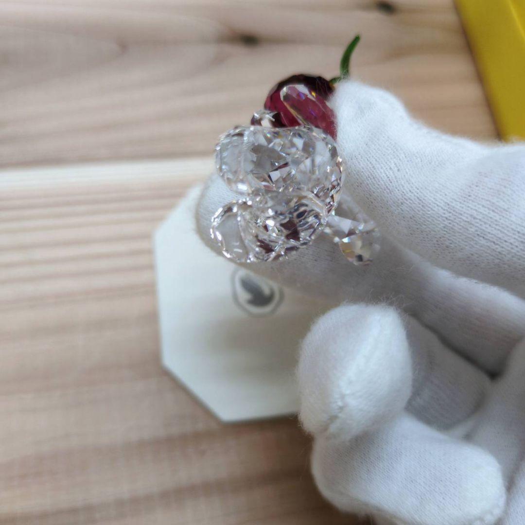 新品 スワロフスキー Krisベア チェリー カップル 5675393 ギフト