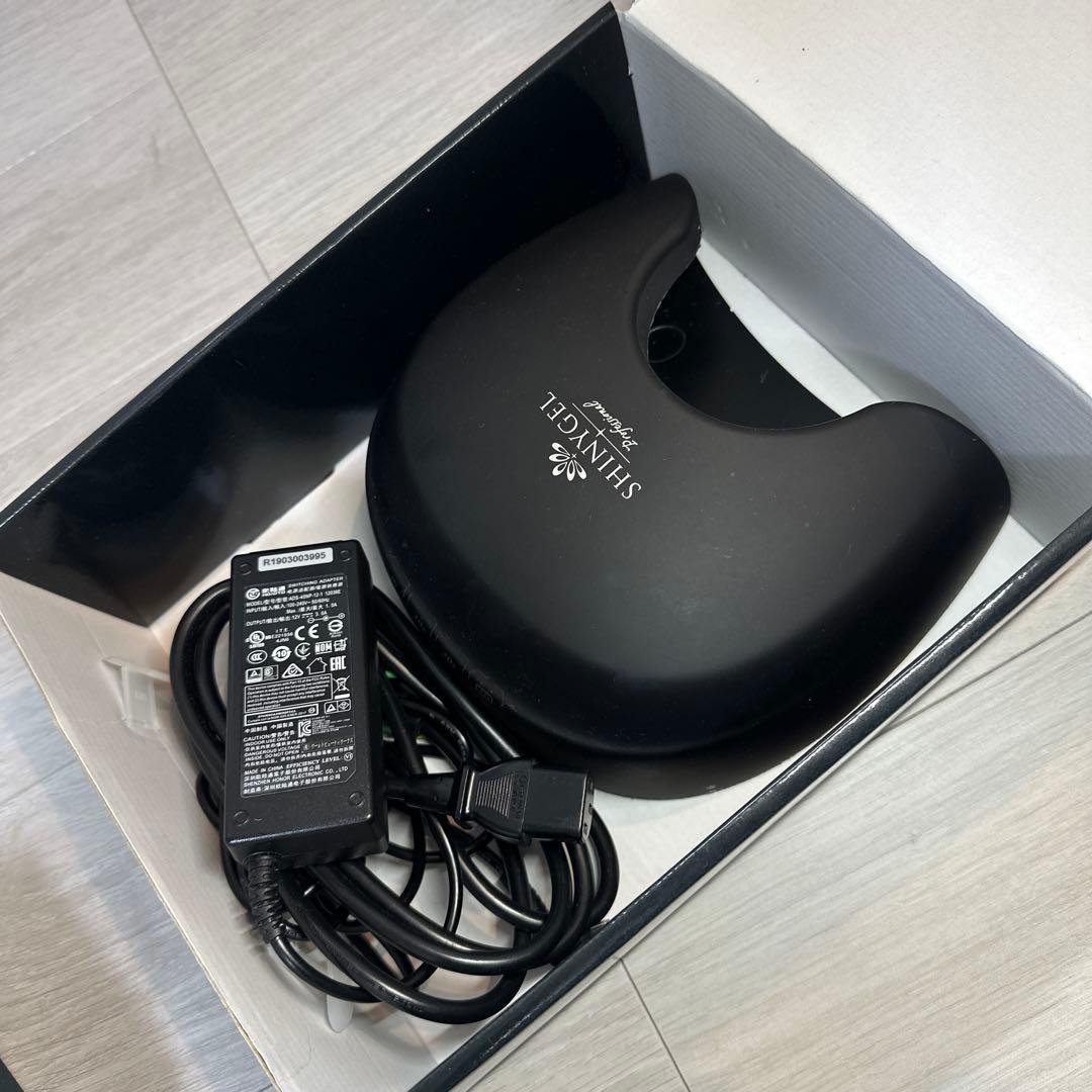 コードレス　LEDライト シャイニージェルLEDライト