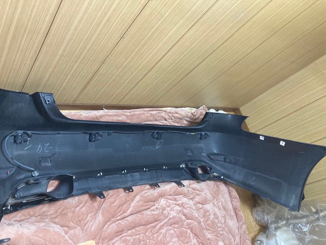 LEXUS レクサス　LS 600h 純正　リアバンパー　純正　ディフューザー