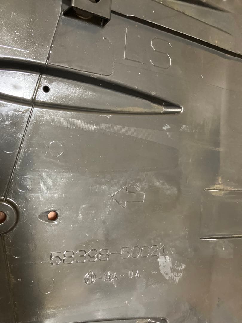 LEXUS レクサス　LS 600h 純正　リアバンパー　純正　ディフューザー