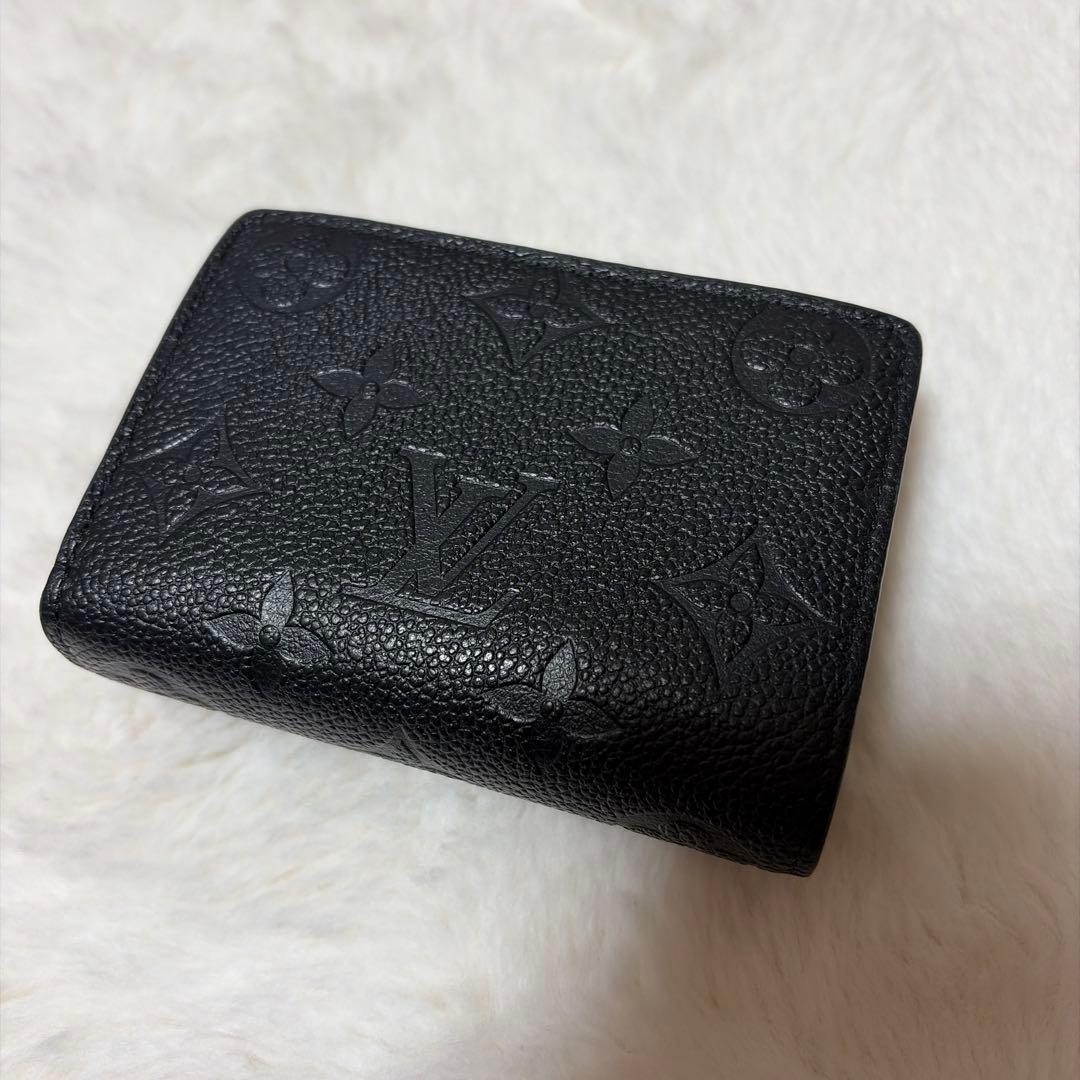 ルイヴィトン　ポルトフォイユ・クレア　黒　財布