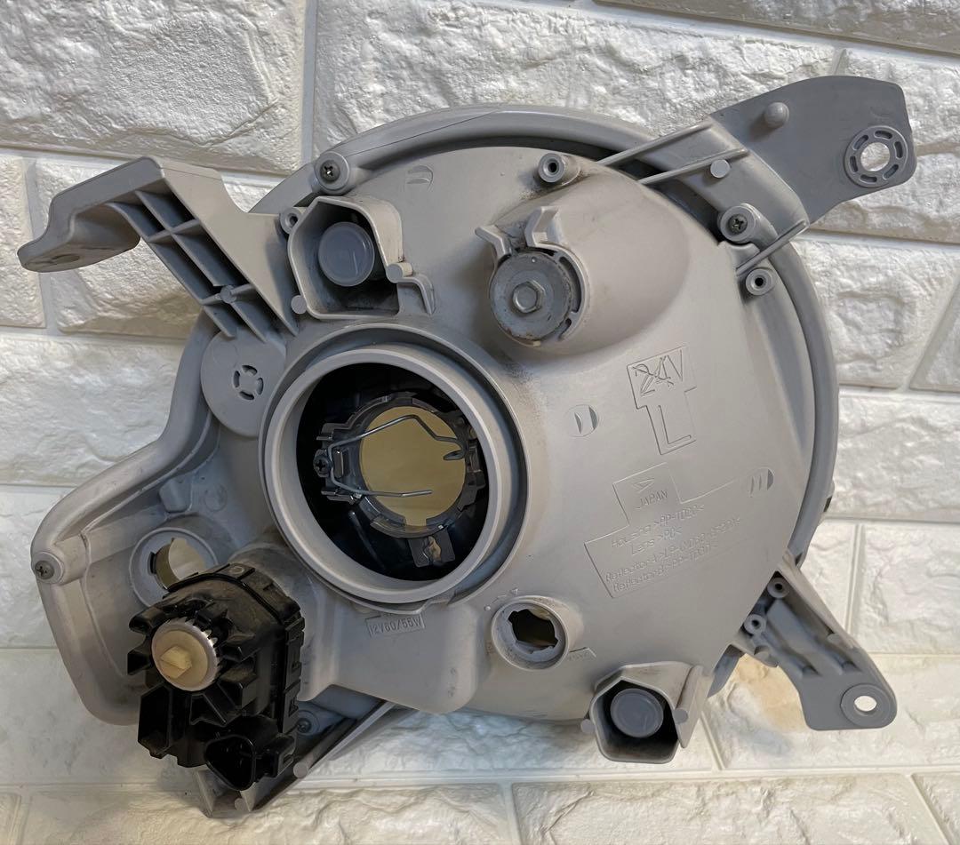 ダイハツ　ココア　ヘッドライト　L675S 前期　破損箇所無し