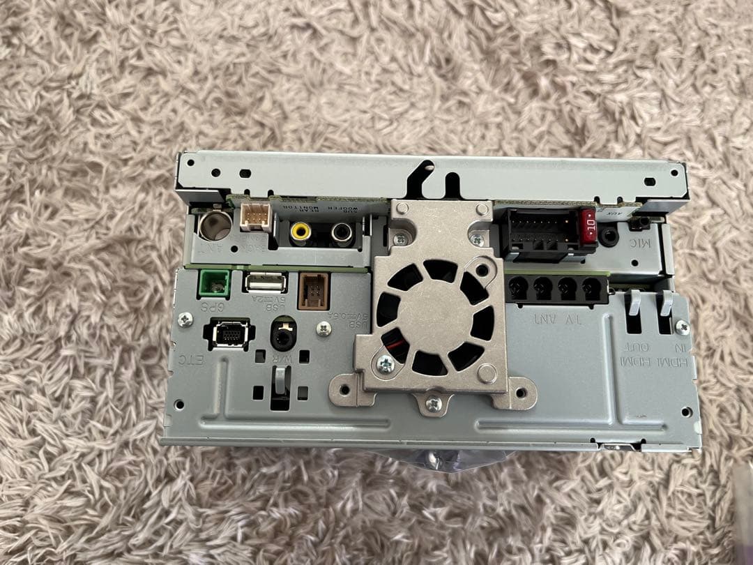 Pioneer AVIC-RW812-D カーナビ