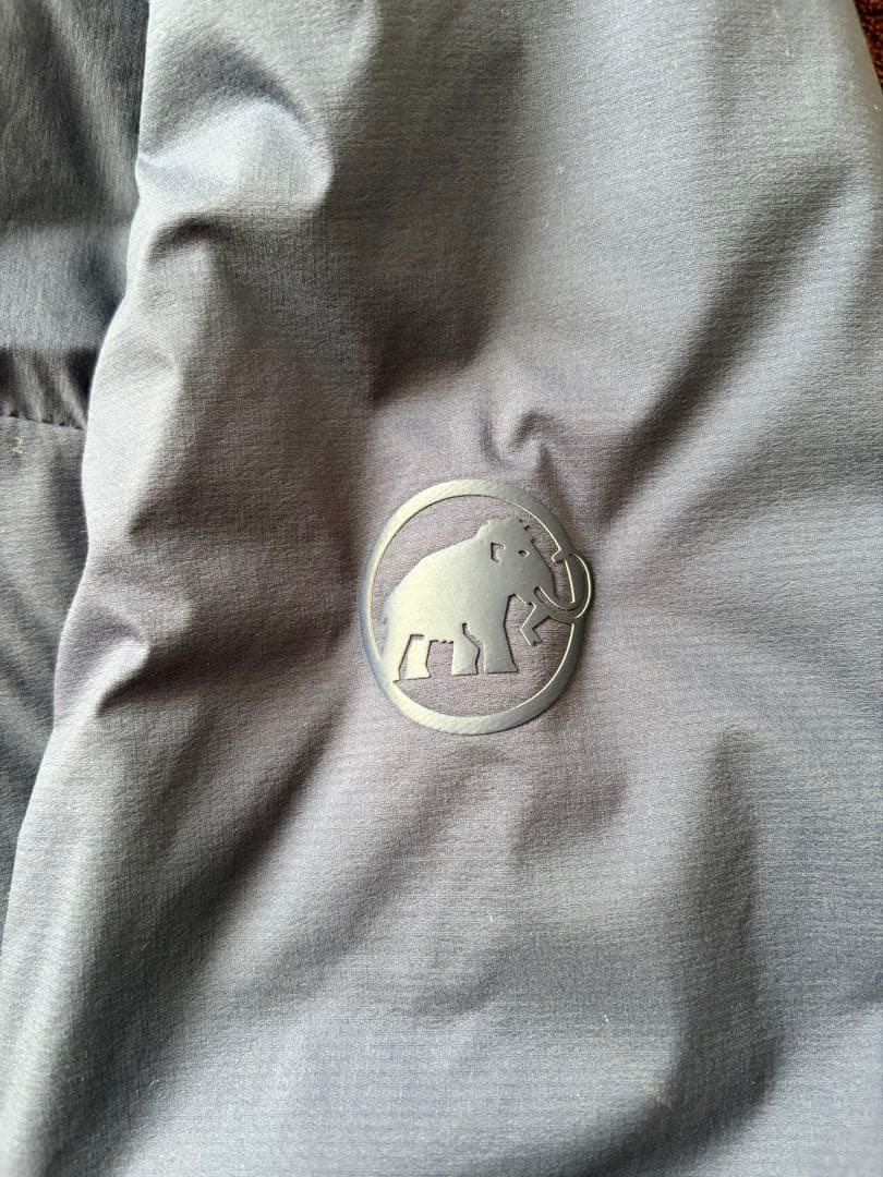 MAMMUT フード付きジャケットM 紺