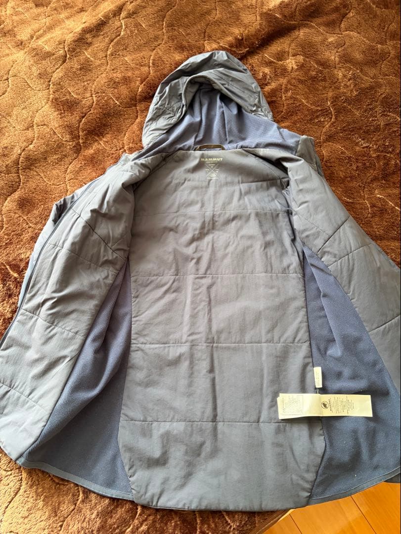 MAMMUT フード付きジャケットM 紺