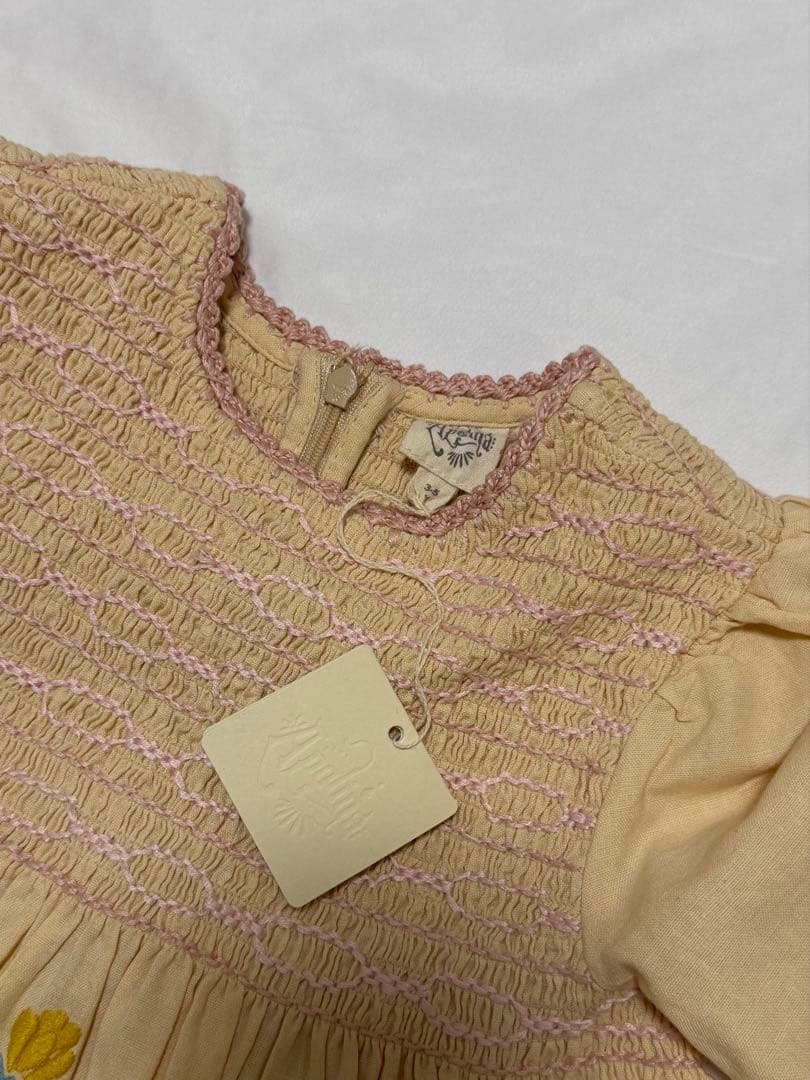 アポリナ apolina ワンピース　3-5y