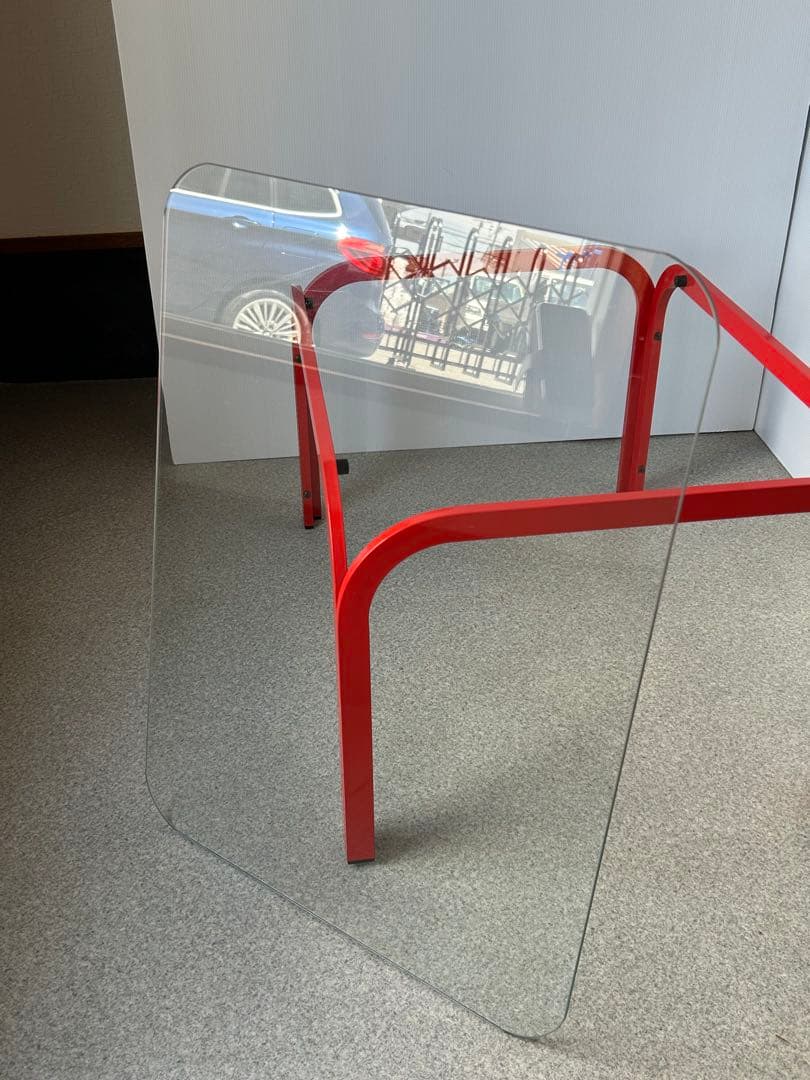アイアンフレーム ガラステーブル レトロ ポストモダン　ヴィンテージ　ポップ　赤