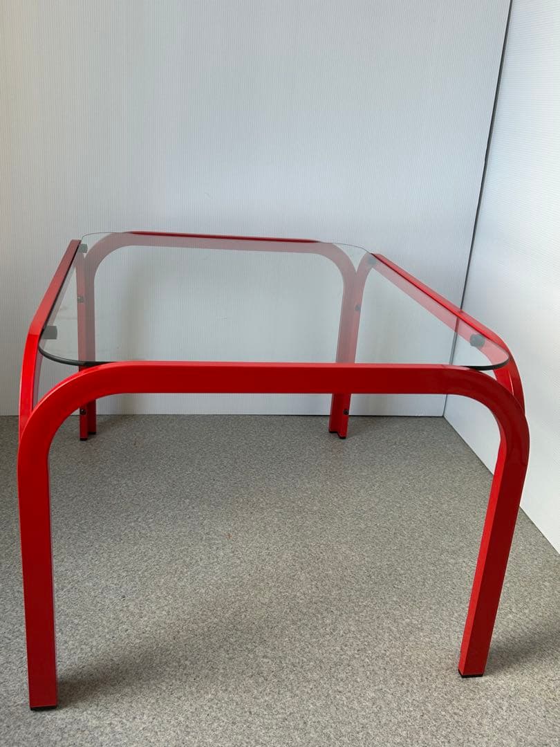 アイアンフレーム ガラステーブル レトロ ポストモダン　ヴィンテージ　ポップ　赤