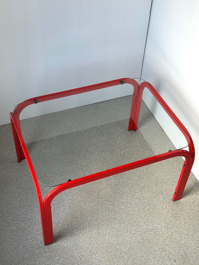 アイアンフレーム ガラステーブル レトロ ポストモダン　ヴィンテージ　ポップ　赤