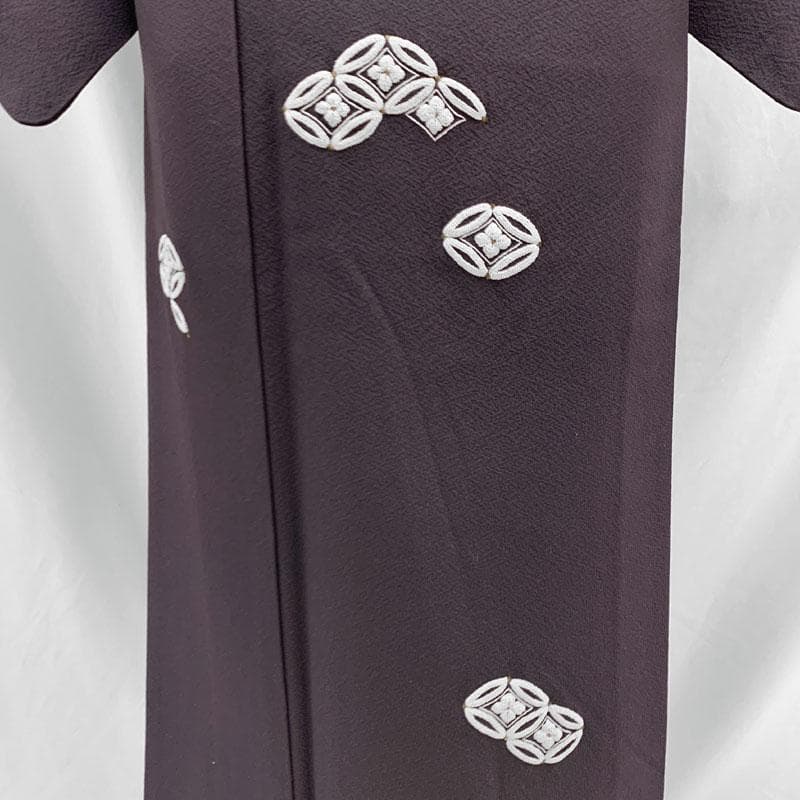 512mh52〇相良刺繍 付下げ やや身幅広め 七宝文 黒紫 シンプル〇美品