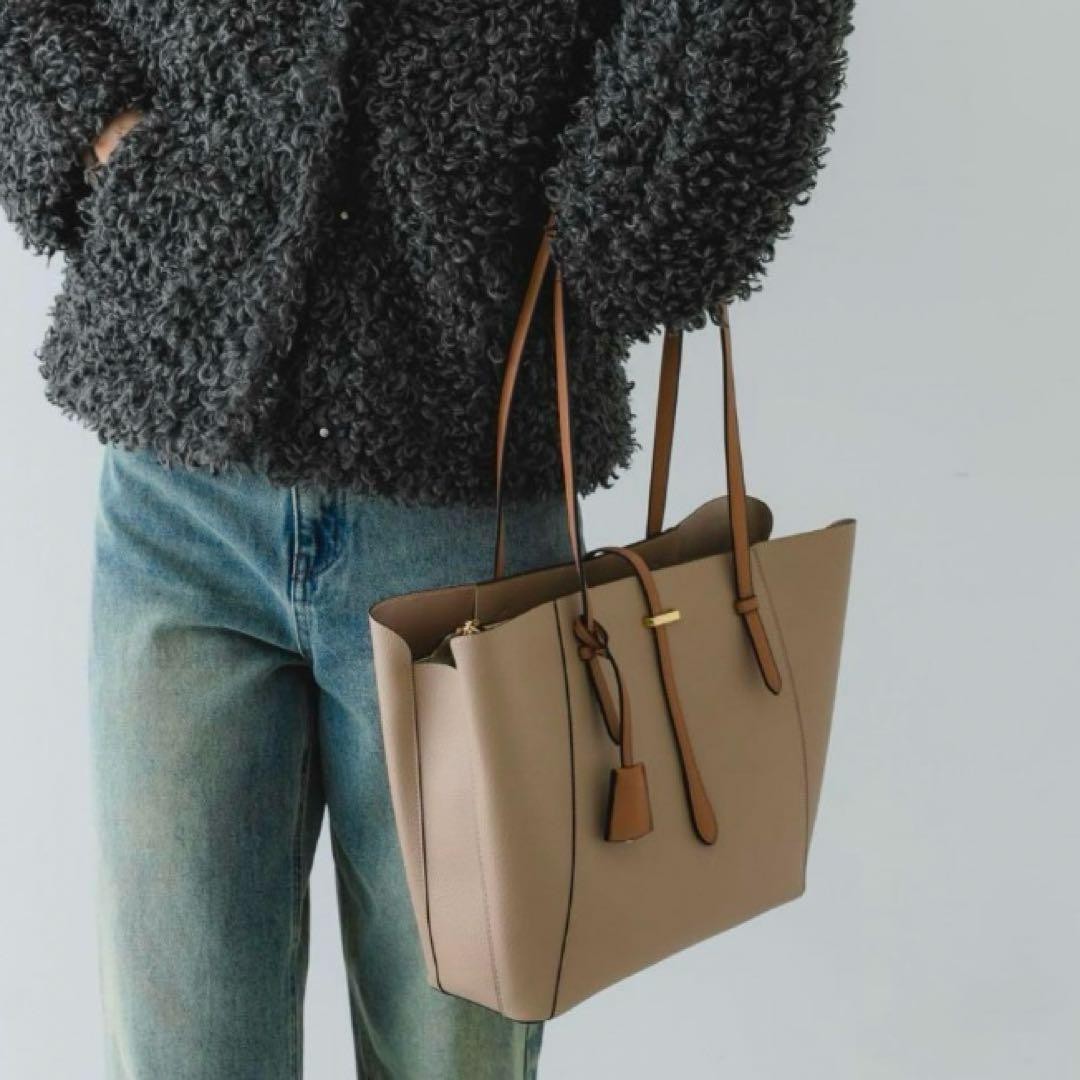 お得【新品未使用】RODESKO アーバンリサーチビジネスレザーバッグ ベージュ