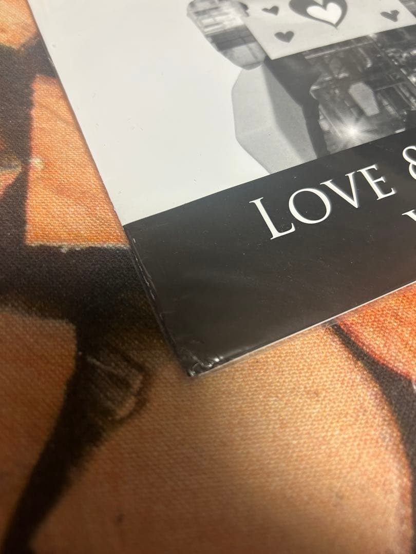 UNCHAIN LOVE & GROOVE VINYLS 丸の内サディスティック