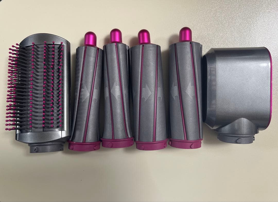 Dyson AirwrapスタイラーHSO1 アタッチメント付ヘアドライヤー