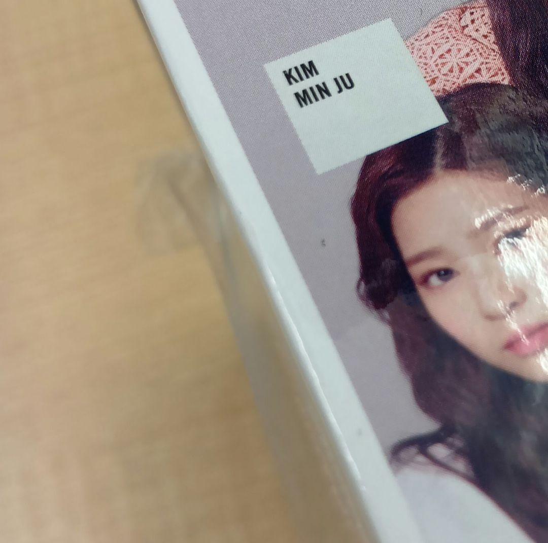 ❶ IZ*ONE 好きと言わせたい WIZ*ONE盤 13枚 BOX サイン