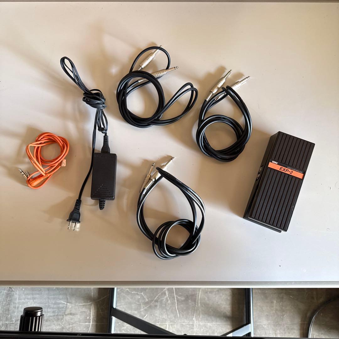 KORG KROME 61 キーボードシンセサイザーエフェクターEXP-2 台付