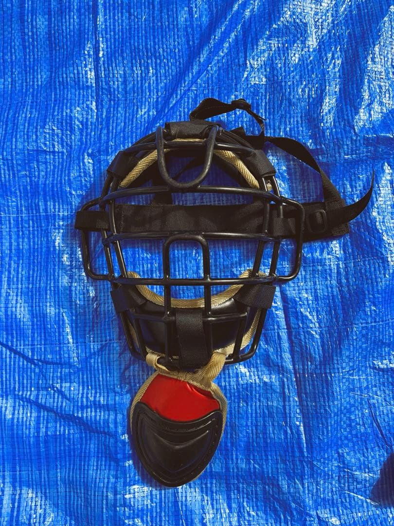 美品　SSK キャッチャー防具　新品ロジン付き