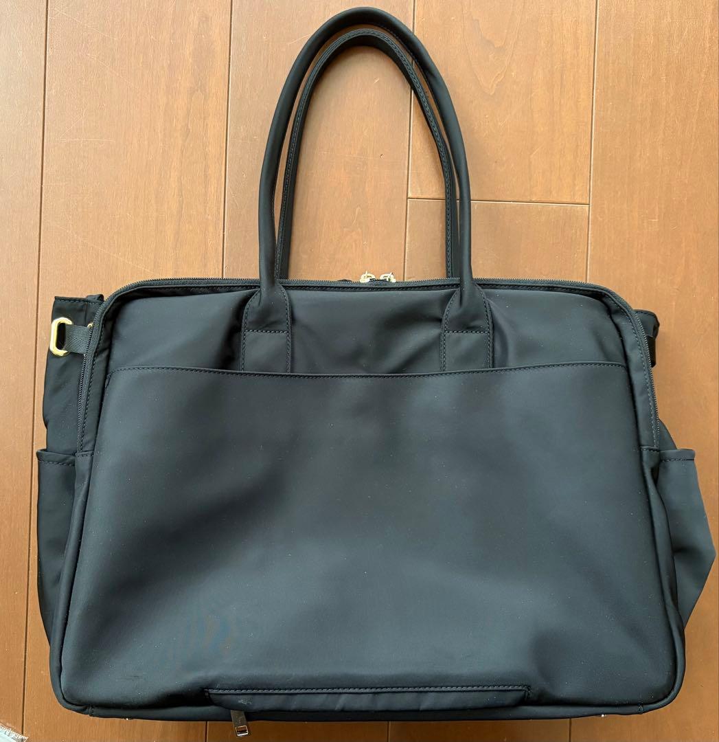 セレーンエテール　ブラック ビジネスバッグ ショルダーストラップ付き