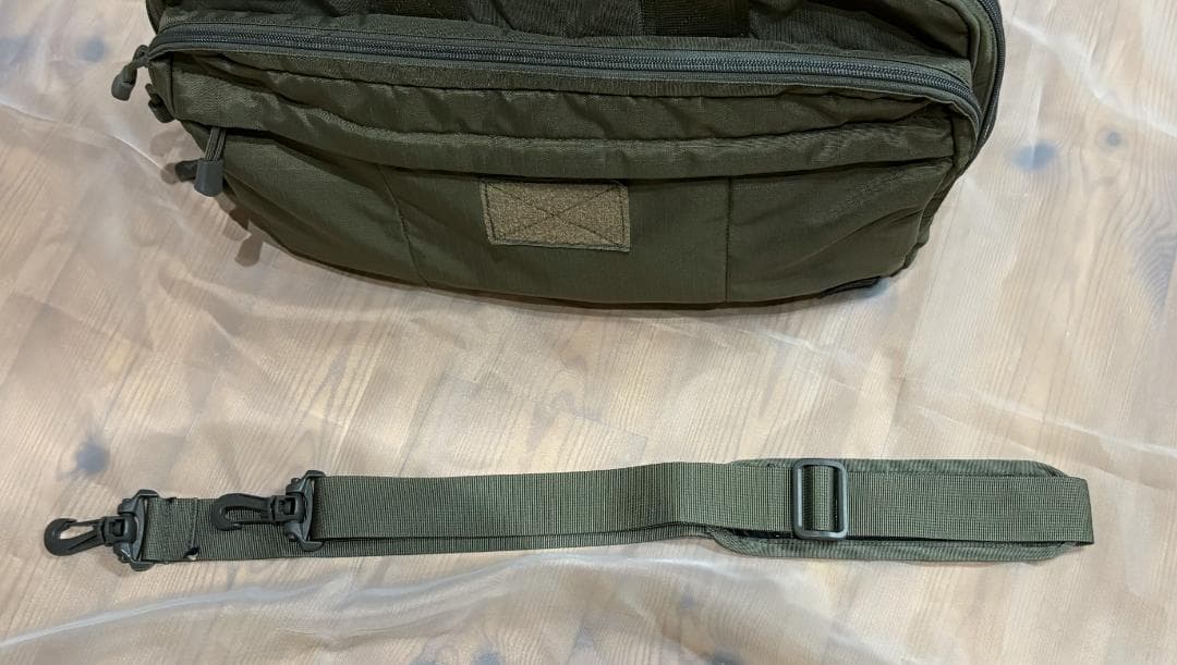 HELIKON-TEX 3-WAY タクティカル ブリーフバッグ
