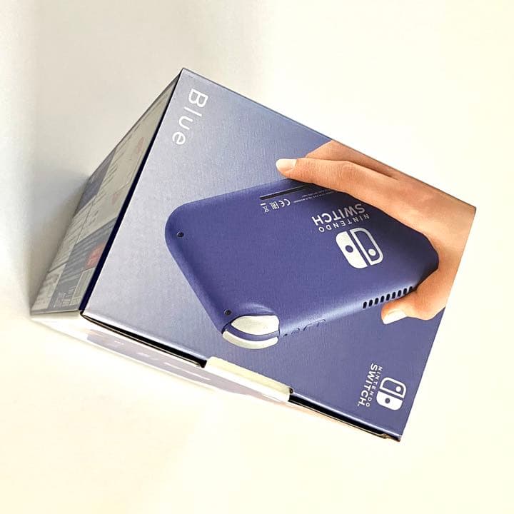 【新品】NINTENDO SWITCH LITE ブルー　保護フィルム　ソフト付