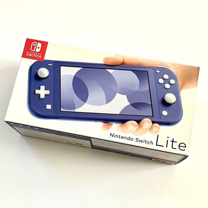 【新品】NINTENDO SWITCH LITE ブルー　保護フィルム　ソフト付