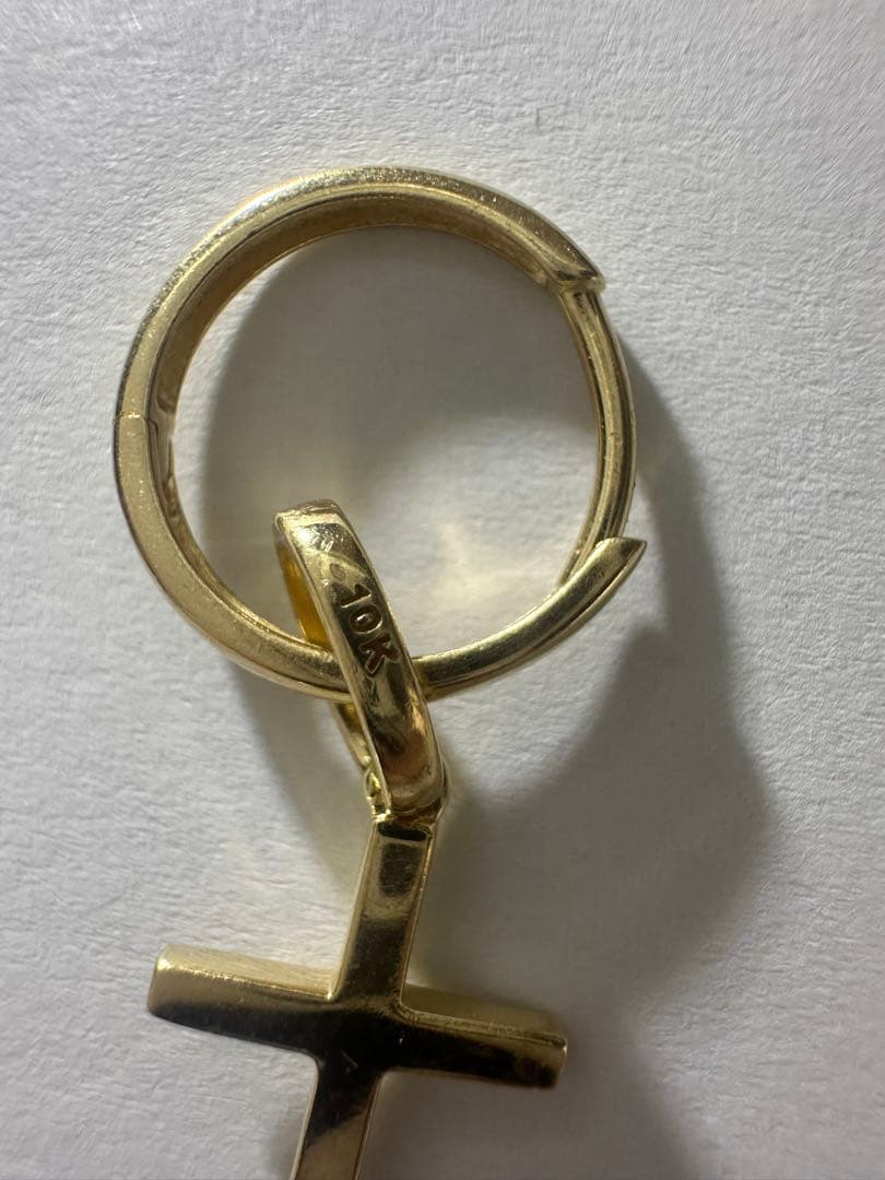 avalanche 10kイエローゴールドピアス　片耳