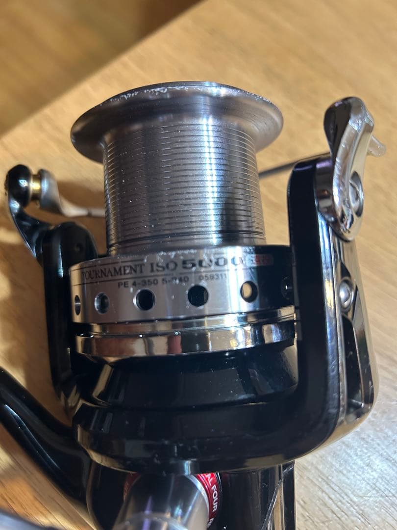 ダイワ　トーナメント磯5000遠投