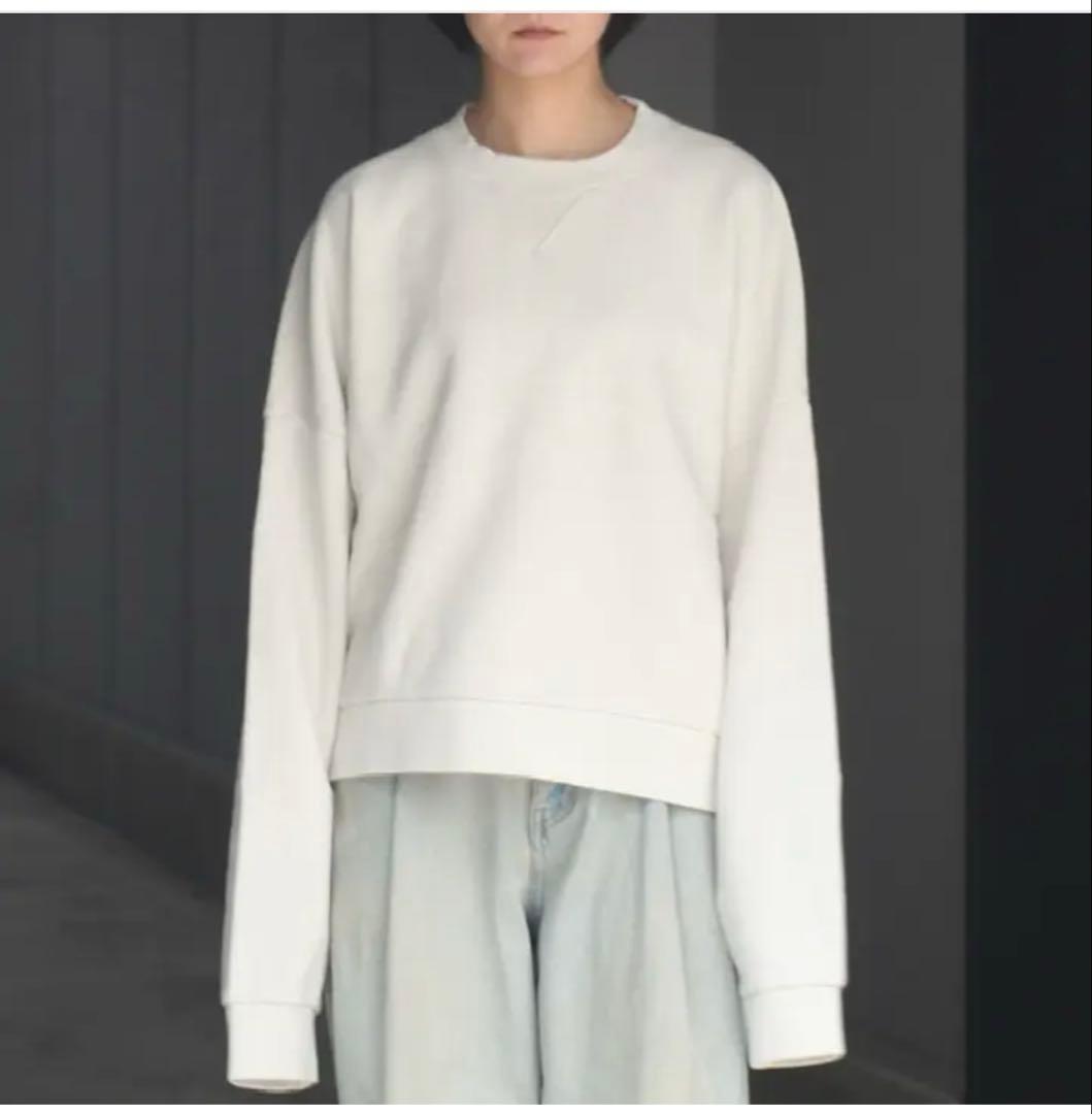 Entire Studios （エンタイアスタジオ）Box Crew SWEAT