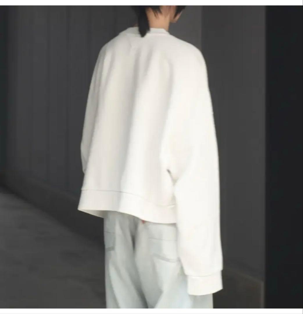 Entire Studios （エンタイアスタジオ）Box Crew SWEAT