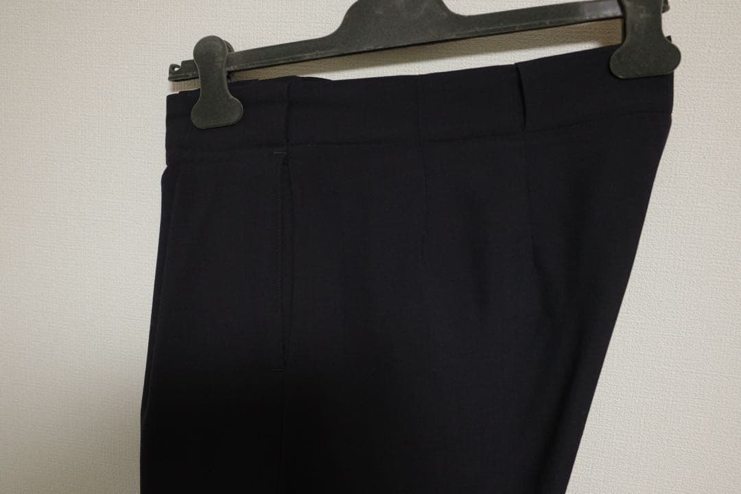 パンツ OVERCOAT Pleated Trouser with Loops M1