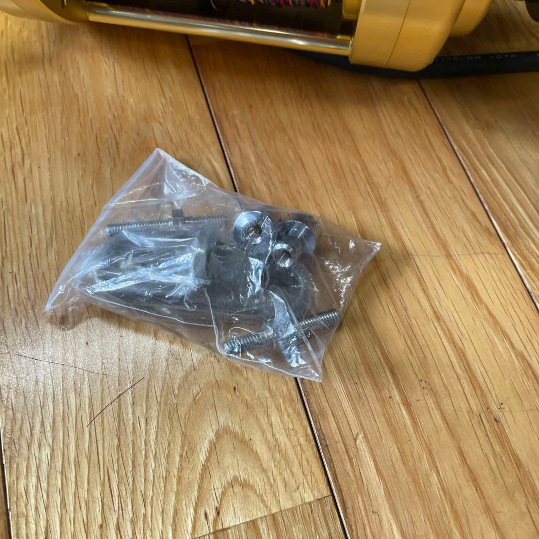 Daiwa MARINE POWER 3000 12V 電動リール　右巻き