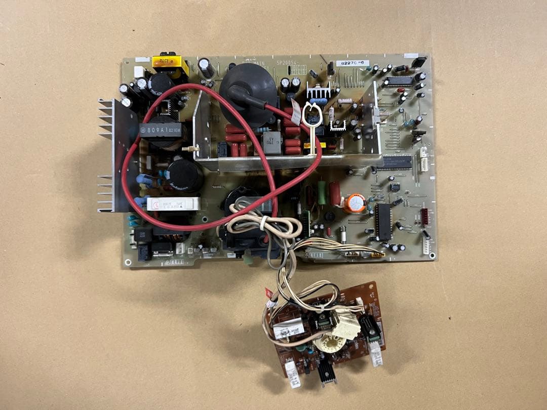 ナナオ　CRT基板05A00792E1 ブラスト用ジャンク