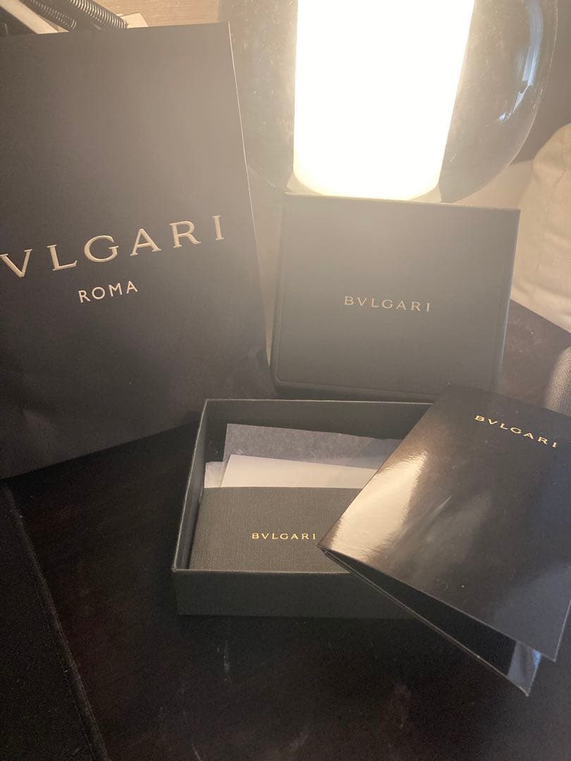 BVLGARI ブルガリ 二つ折り財布 ブラック レザー 箱付き