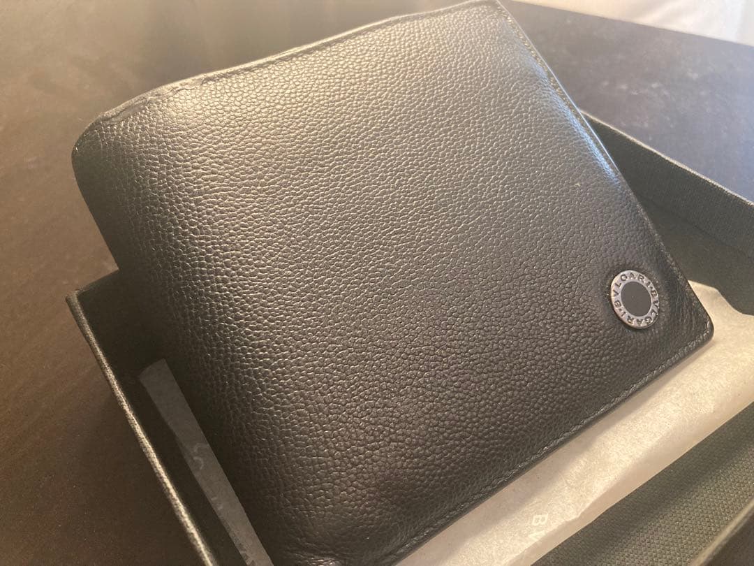 BVLGARI ブルガリ 二つ折り財布 ブラック レザー 箱付き