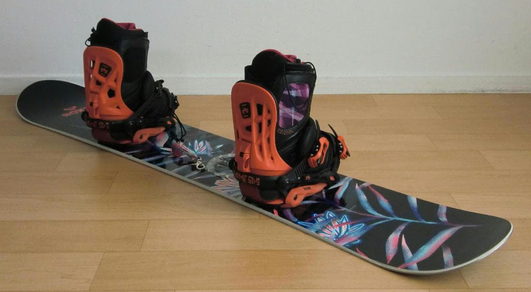 ■1月限定■送料無料■ROXY■女性用スノボセット■142/24.5■WAX済■