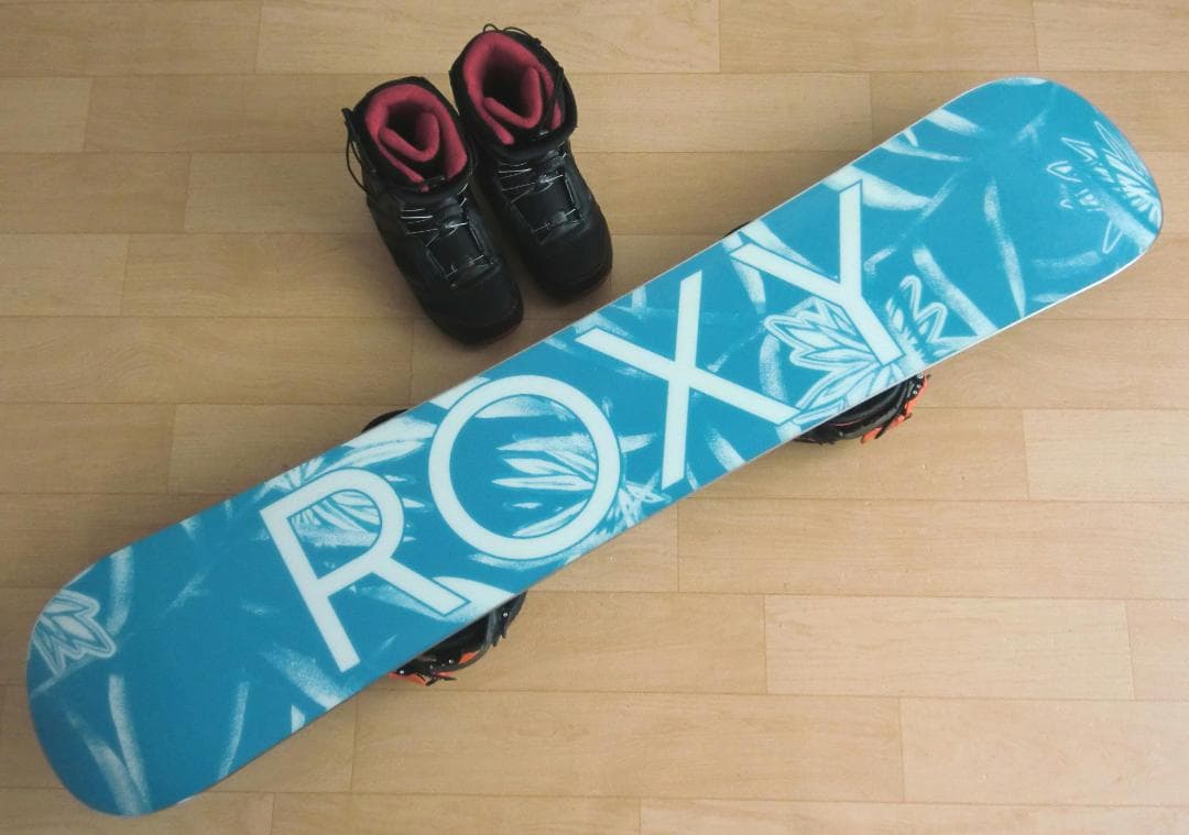 ■1月限定■送料無料■ROXY■女性用スノボセット■142/24.5■WAX済■