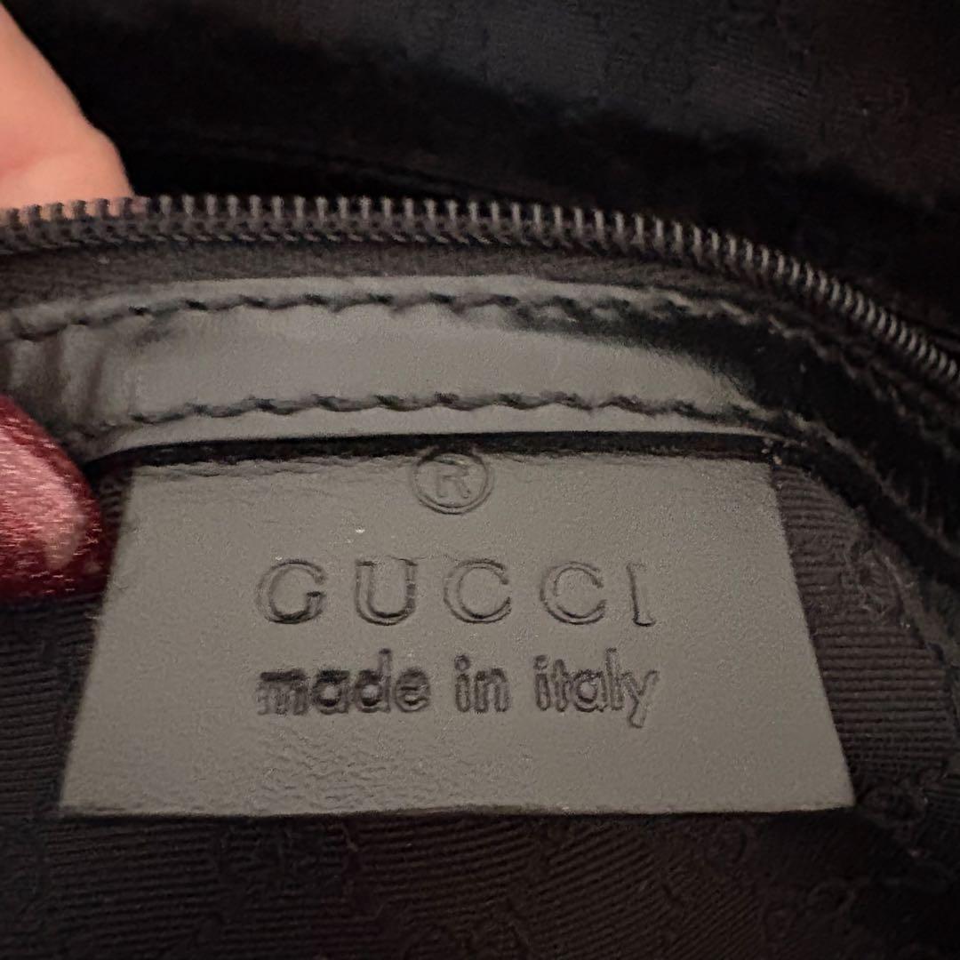 GUCCI 本革　ビジネスバッグ 黒 超軽量 A4可　オールレザー　美品　グッチ