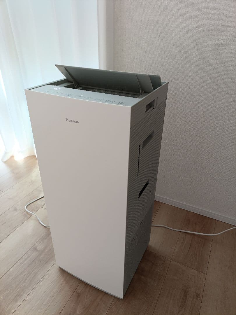 ダイキン 加湿空気清浄機 MCK70YKS-W ストリーマ 花粉/PM2.5対応