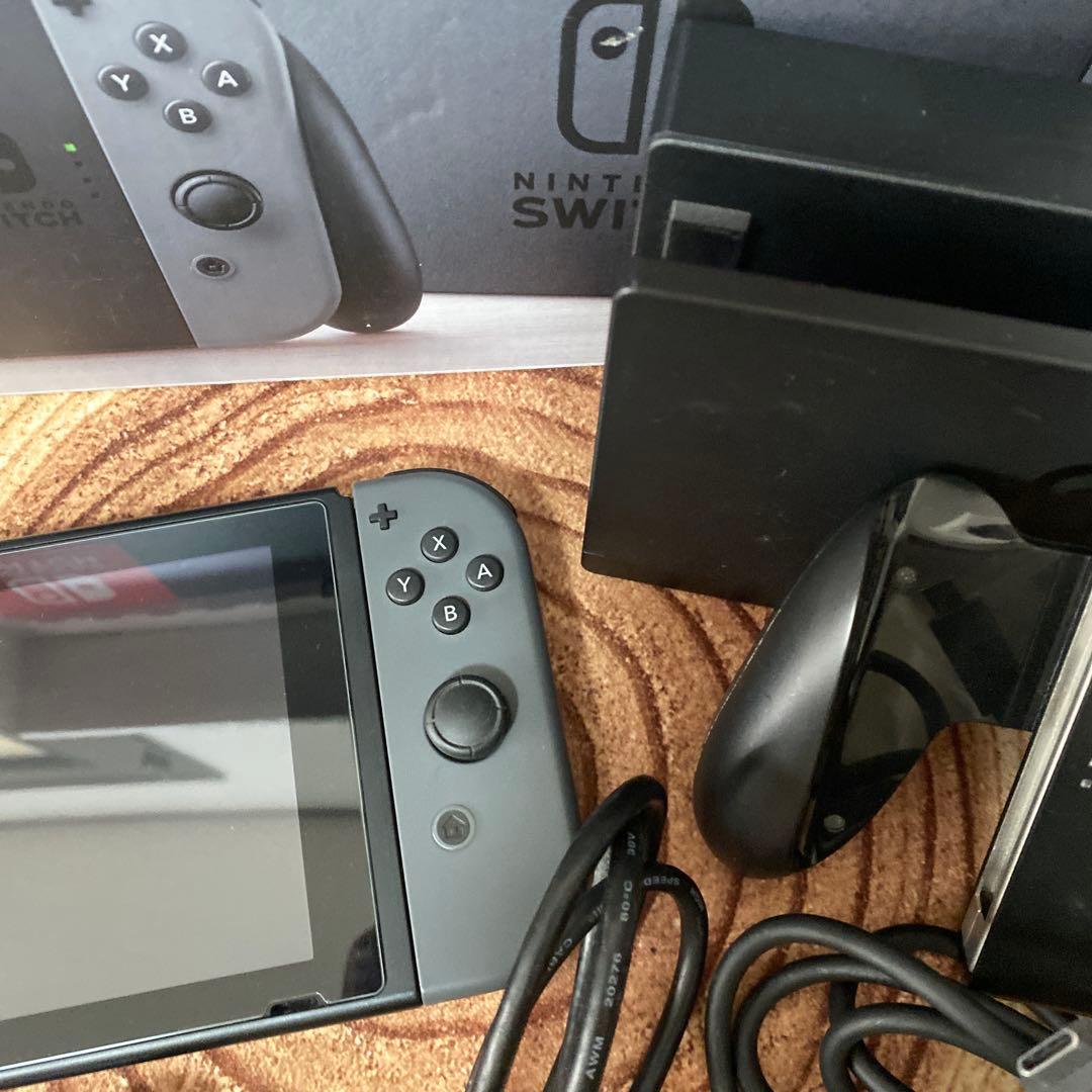 Nintendo Switch ニンテンドースイッチ本体　グレー ①