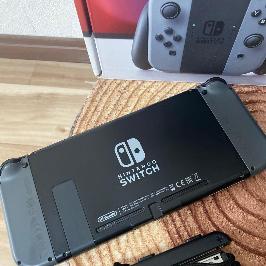 Nintendo Switch ニンテンドースイッチ本体　グレー ①
